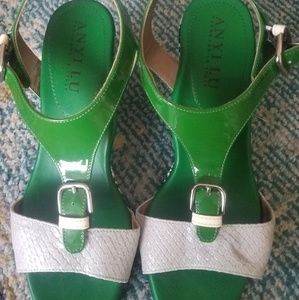 Anyi Lu Italian wedges